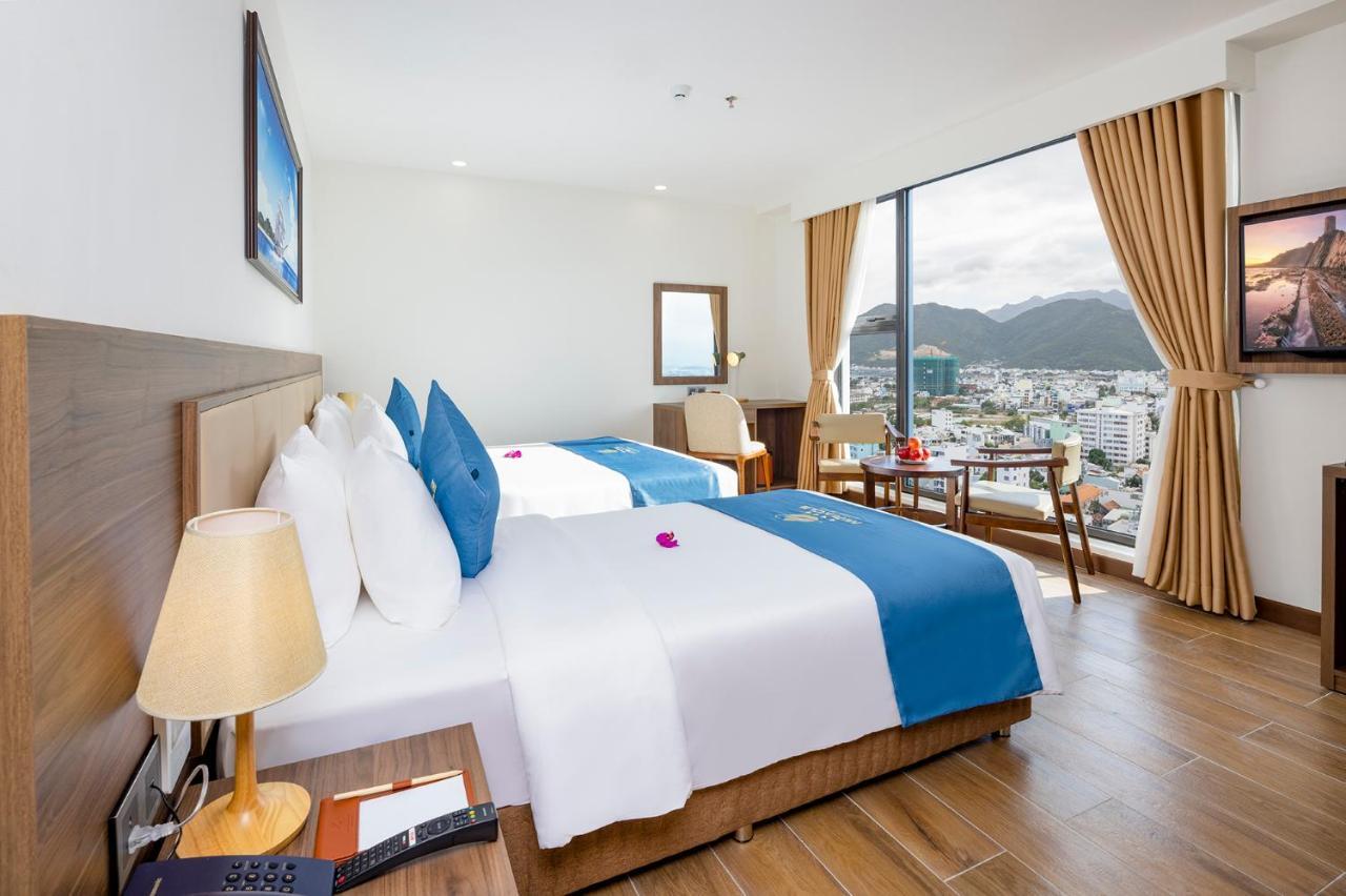 Miracle Luxury Nha Trang Hotel Exterior foto