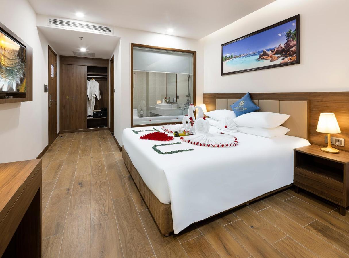 Miracle Luxury Nha Trang Hotel Exterior foto
