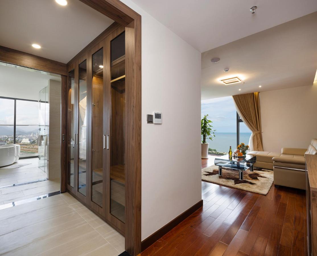 Miracle Luxury Nha Trang Hotel Exterior foto