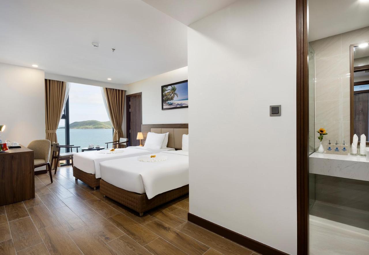 Miracle Luxury Nha Trang Hotel Exterior foto