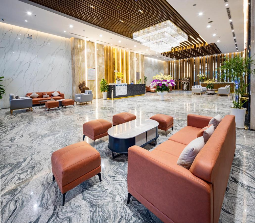 Miracle Luxury Nha Trang Hotel Exterior foto