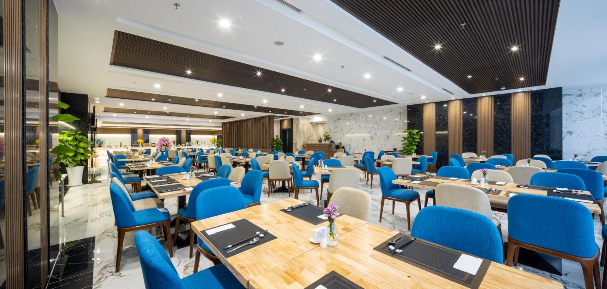 Miracle Luxury Nha Trang Hotel Exterior foto